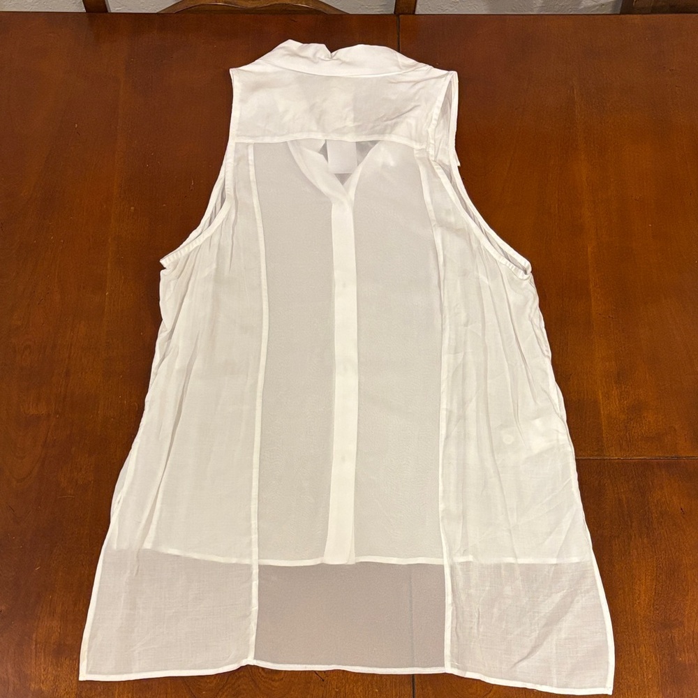 BCBGeneration Sheer White Sleeveless‎ Blouse - Picture 3 of 10
